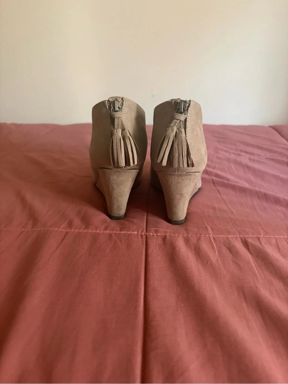 Source Unknown Taupe Suede Tassel Wedge Ankle Boots